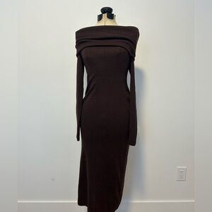 H&M Off-Shoulder dress